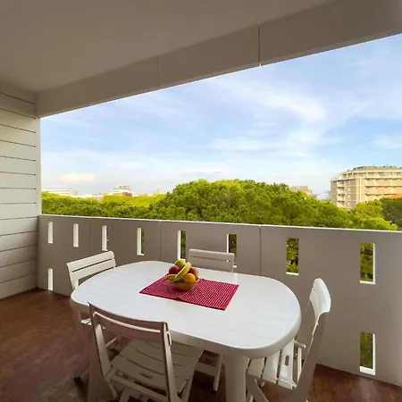 Spacious Flat Only 150mt From The Apartment